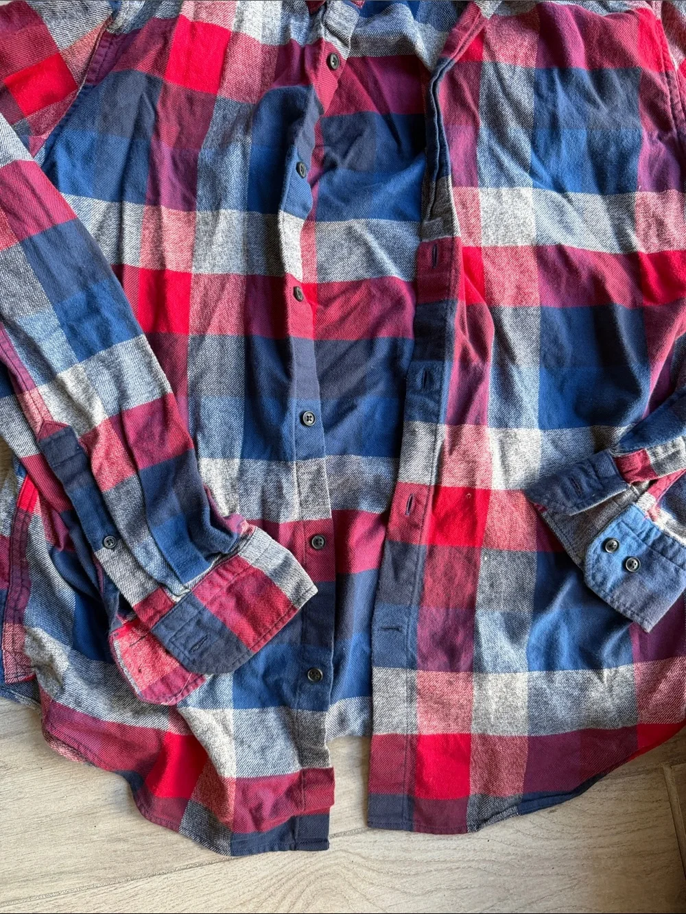 Banana Republic Red, Blue and Gray Plaid Button-Down Shirt